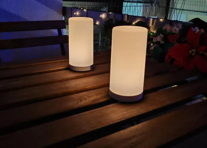 アパート Work & Chill - Stylish Studio, Ergonomic Office Setup