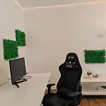 Work & Chill - Stylish Studio, Ergonomic Office Setup דירה *